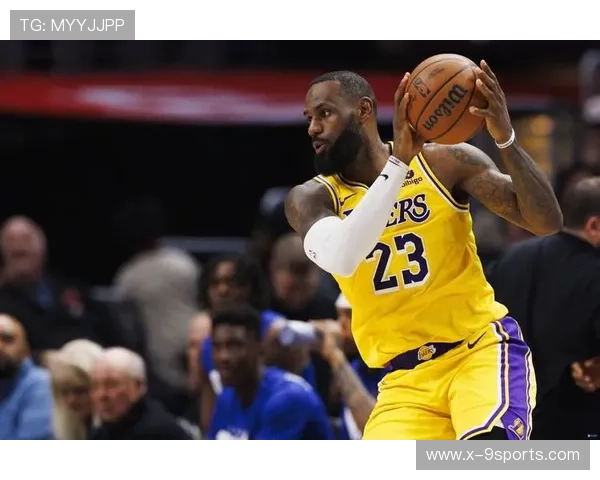 詹姆斯复出火力全开 带队力挽狂澜,詹姆斯强势复出